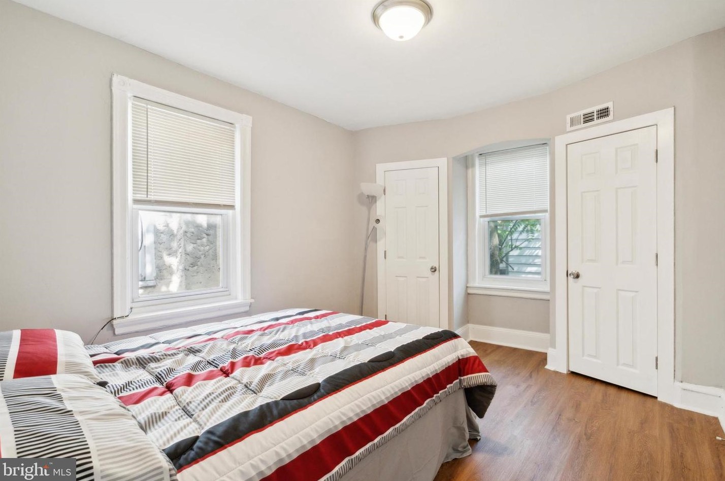 6013 Race St, Philadelphia PA  19139-2332 exterior