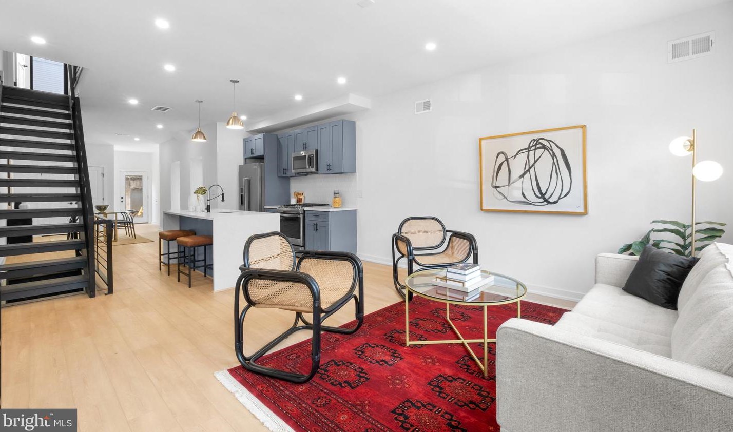 1818 Wharton St, Philadelphia PA  19146-4648 exterior