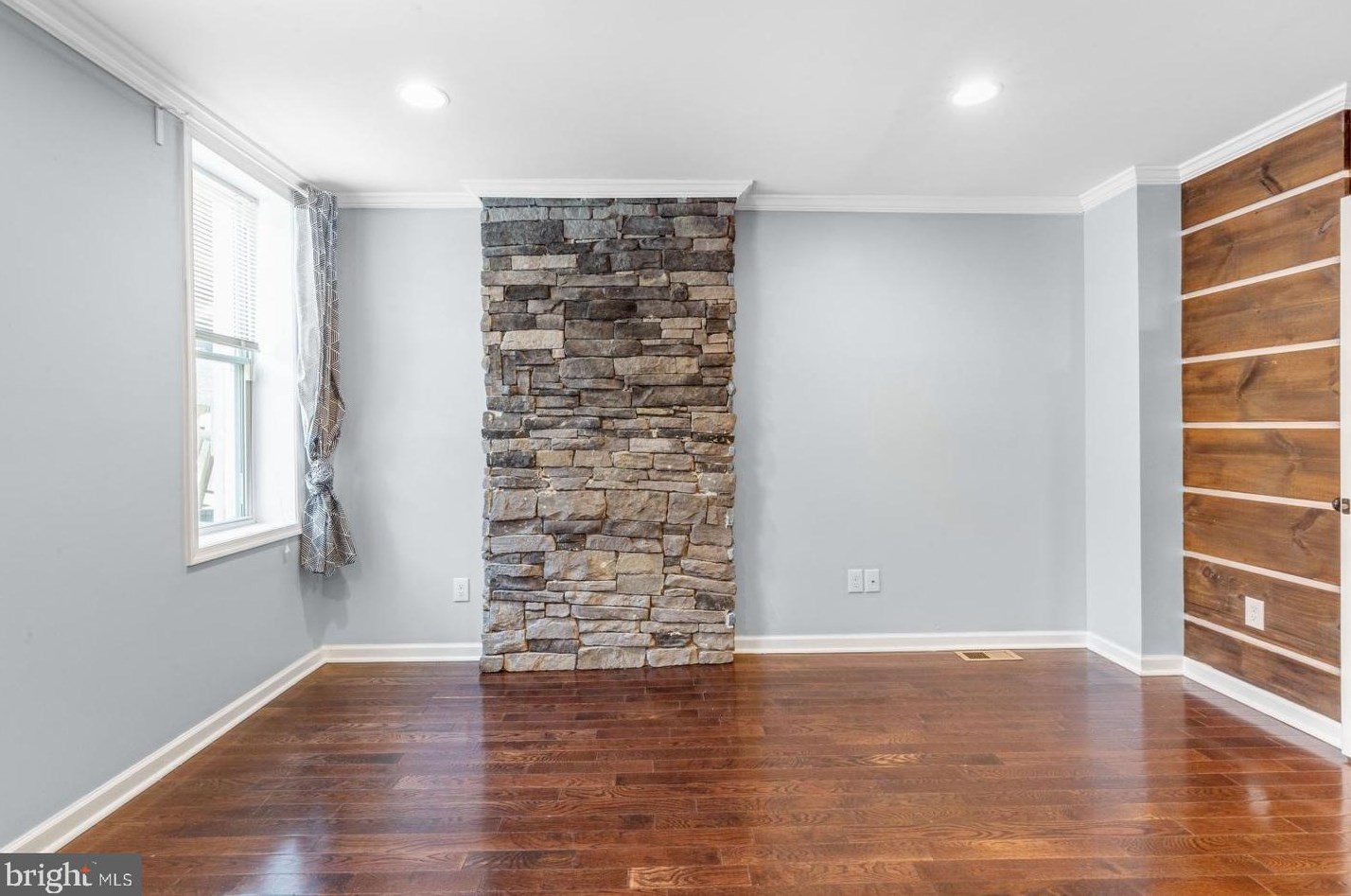 2218 Titan St, Philadelphia PA  19146-4229 exterior