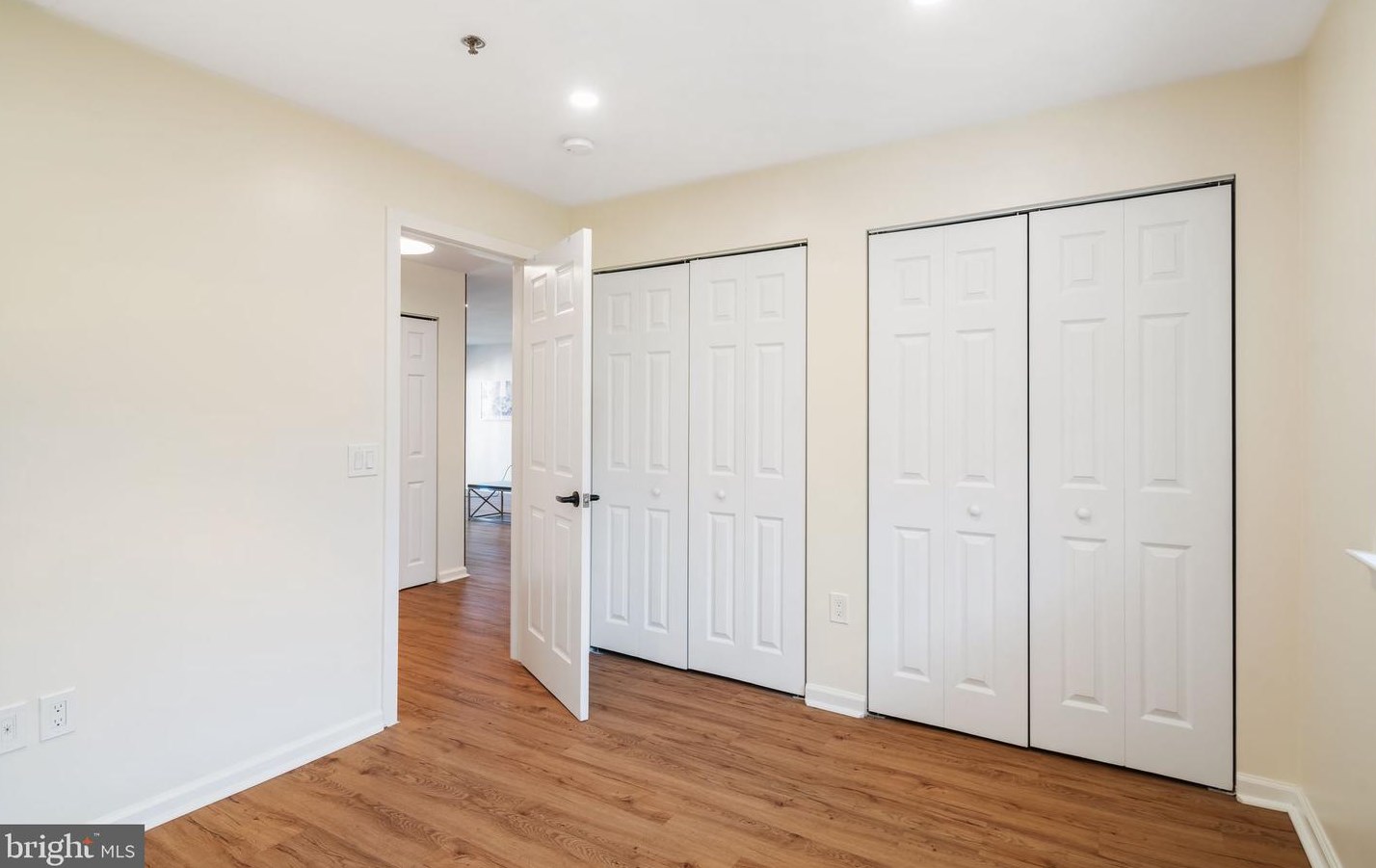 2 Leverington Ave, Philadelphia PA  19127-2203 exterior