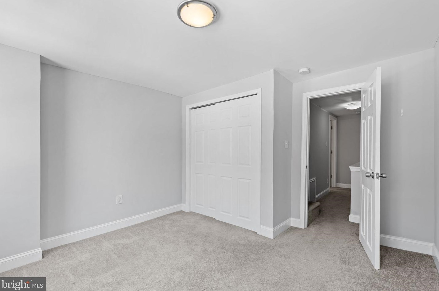 710 Wharton St, Philadelphia PA  19147-5122 exterior