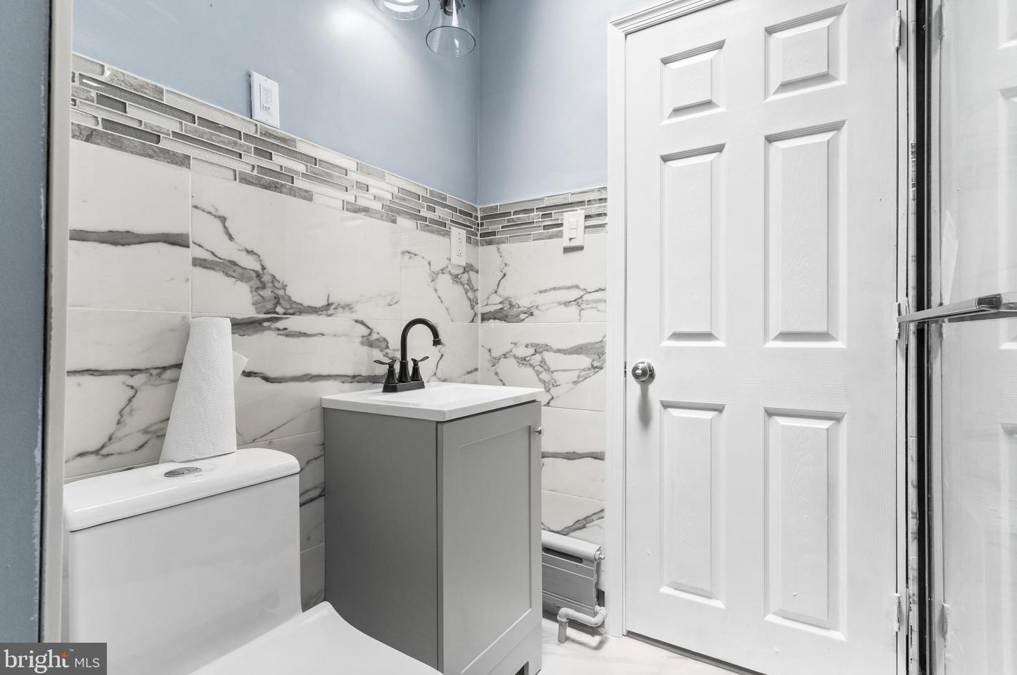 6026 Marvine St, Philadelphia PA  19141-3208 exterior