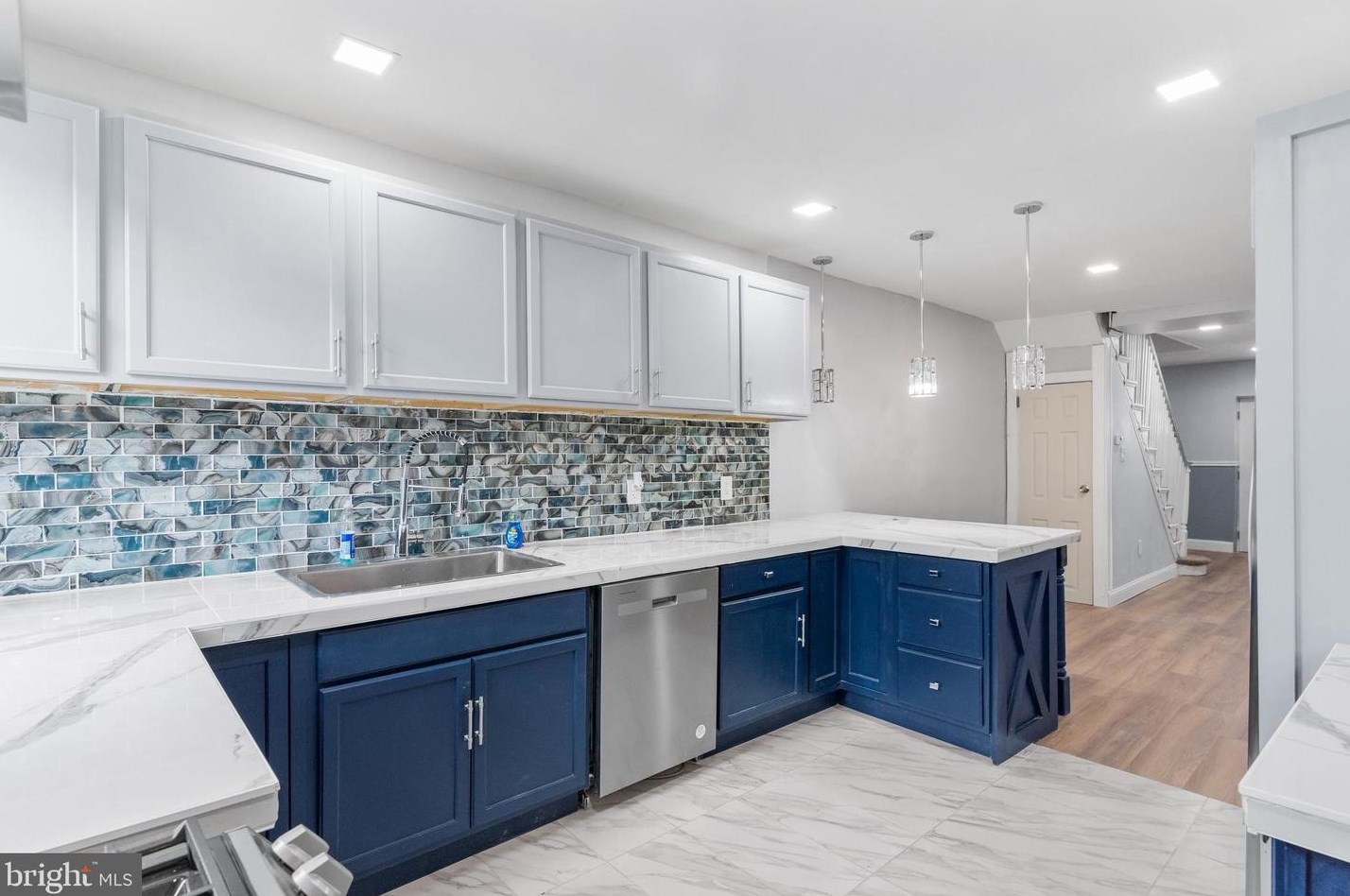 6026 Marvine St, Philadelphia PA  19141-3208 exterior