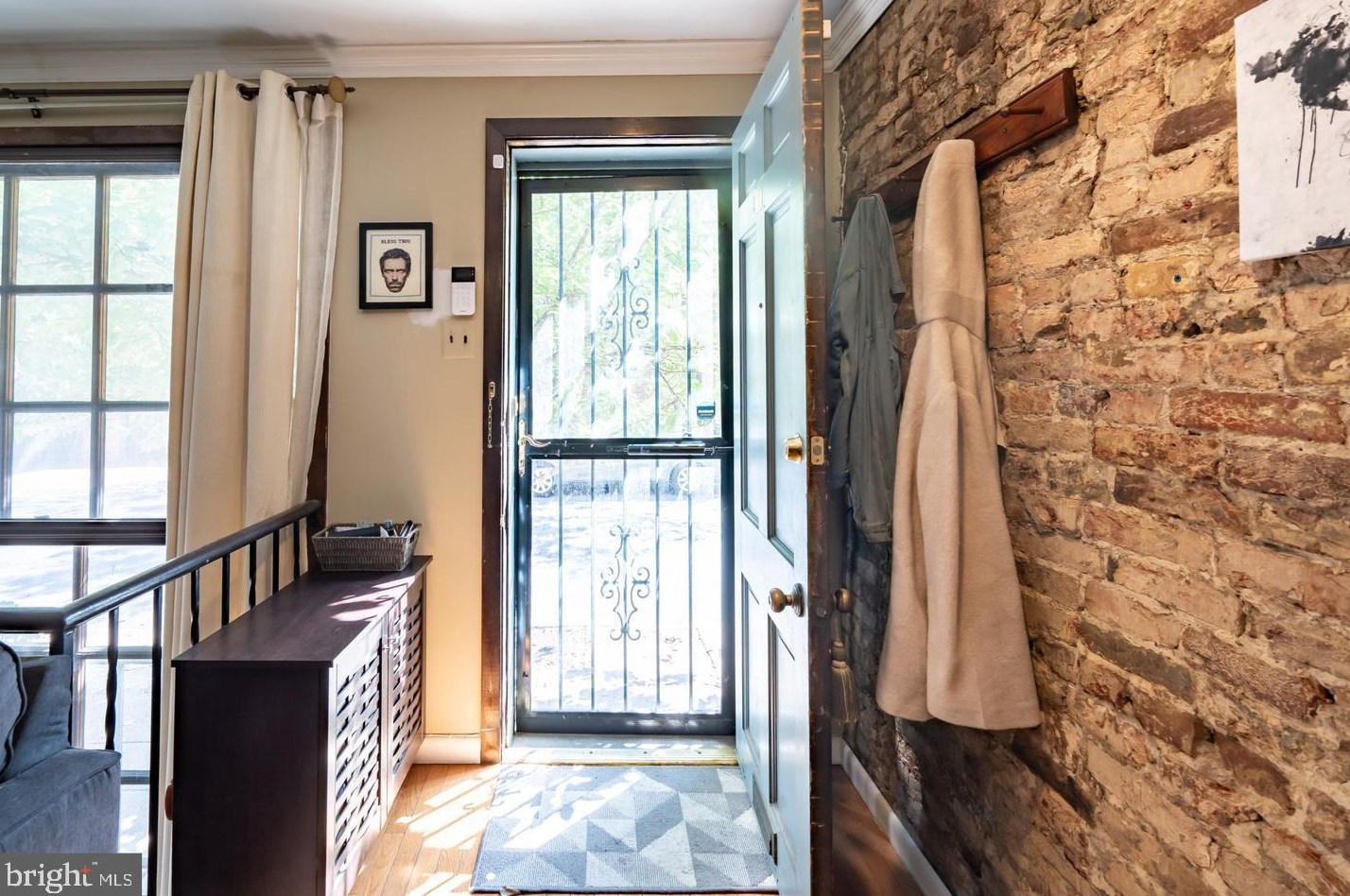 410 7th St, Philadelphia PA  19147-1410 exterior