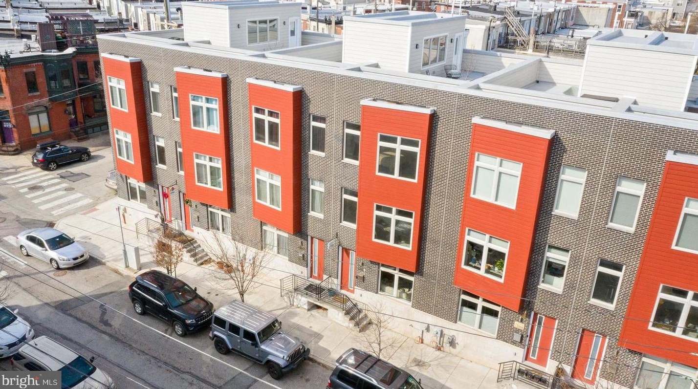 2202 Thompson St, Philadelphia PA  19125 exterior