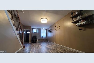 735 Tree Street, Philadelphia, PA 19148 - Photo 1