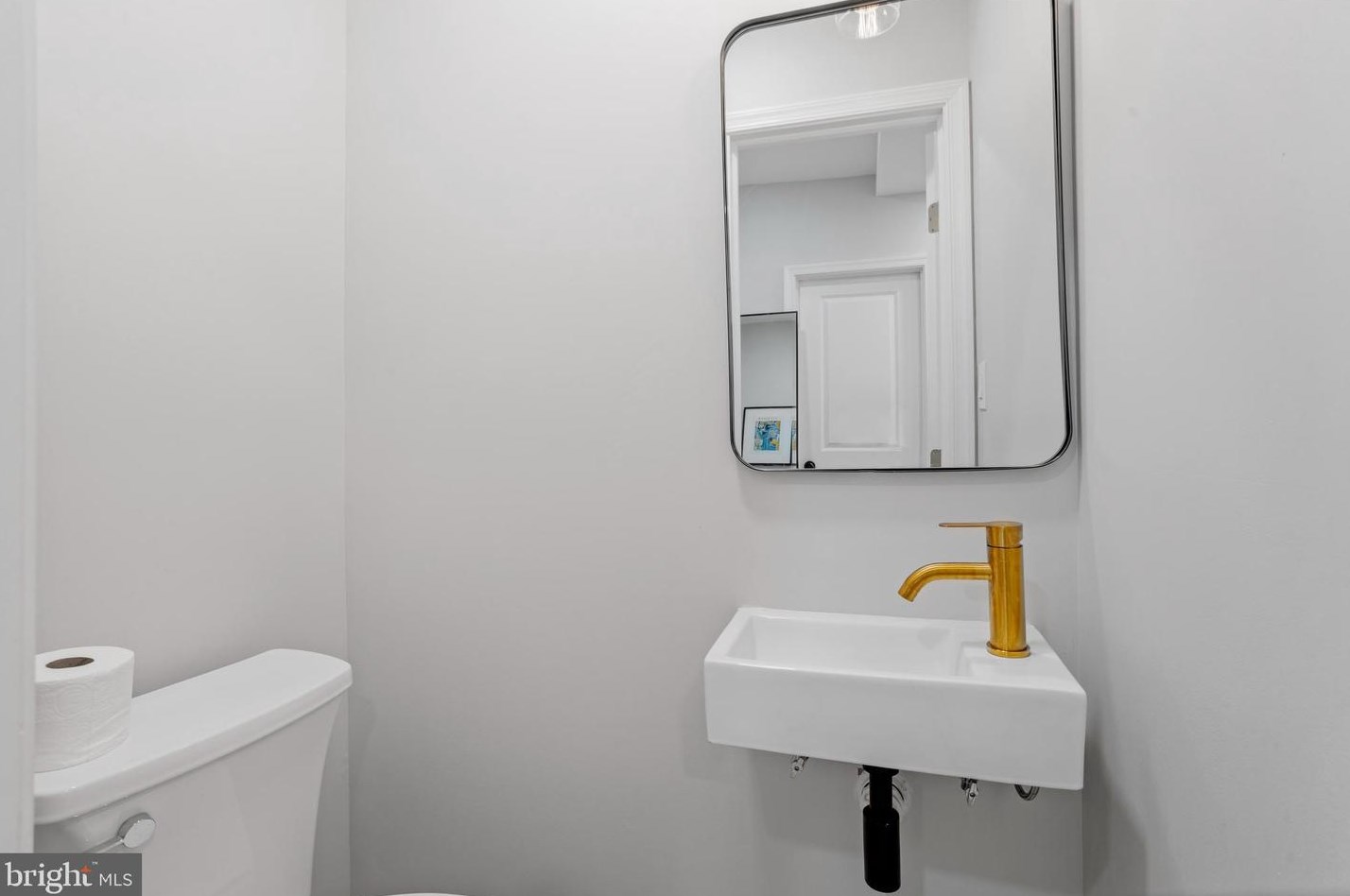 4225 Wallace St, Philadelphia PA  19104-1425 exterior