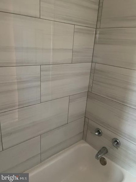 3425 Tampa St, Philadelphia PA 19134-1229 exterior