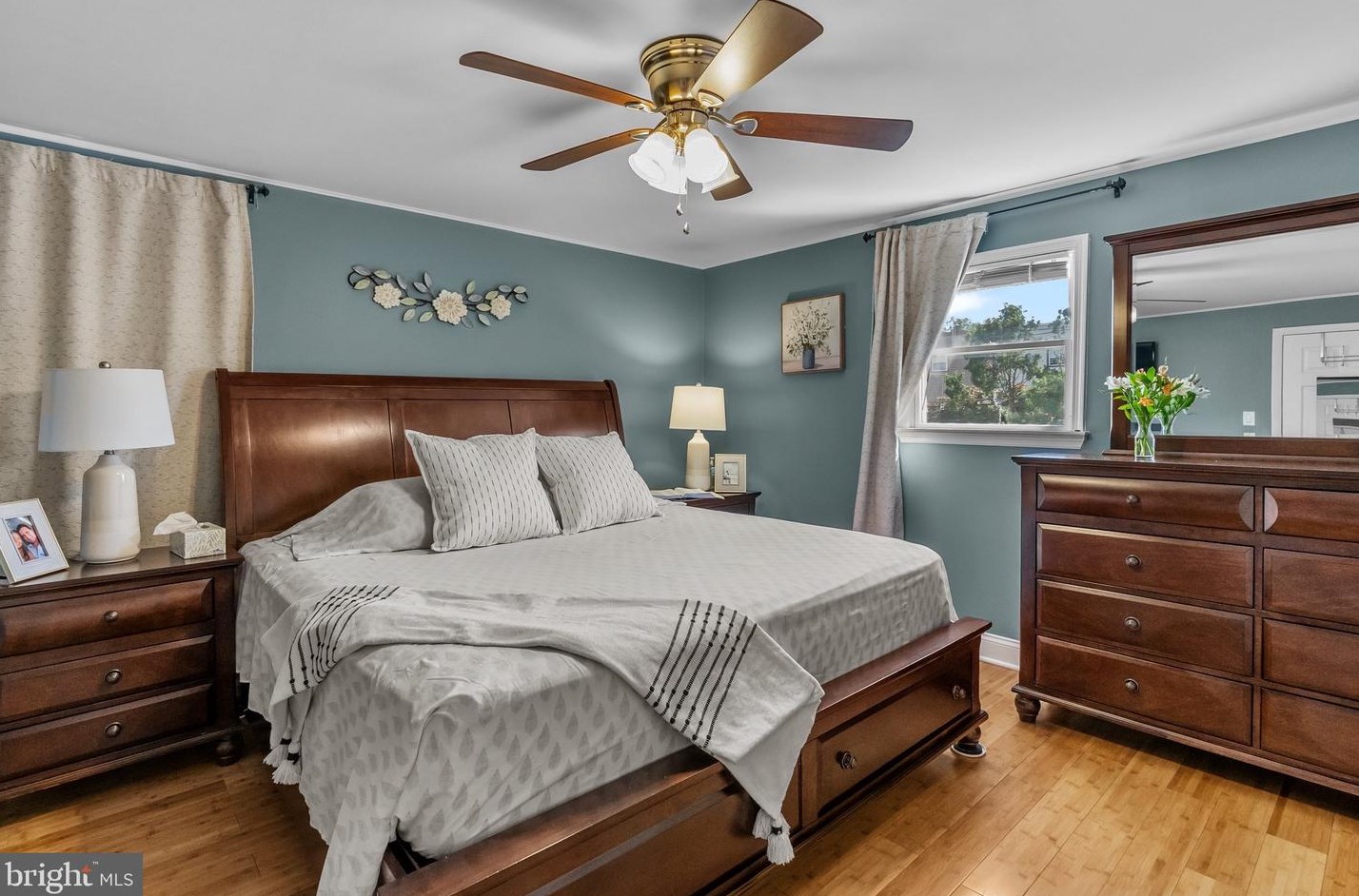 3470 Primrose Rd, Philadelphia PA 19114-2620 exterior