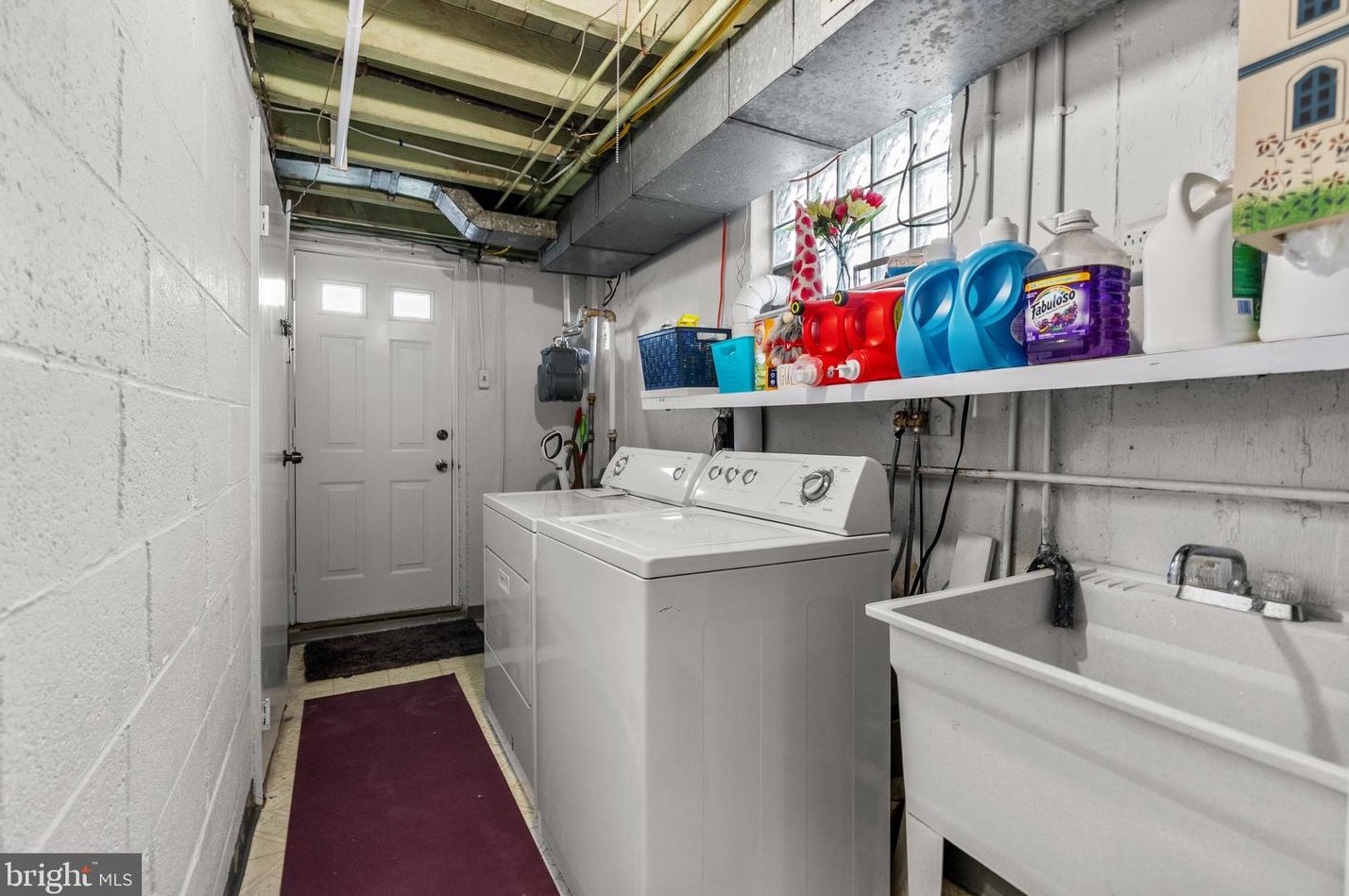 3470 Primrose Rd, Philadelphia PA 19114-2620 exterior