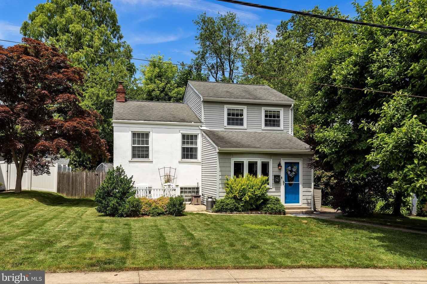 810 Scotia Rd, Philadelphia PA 19128-1231 exterior