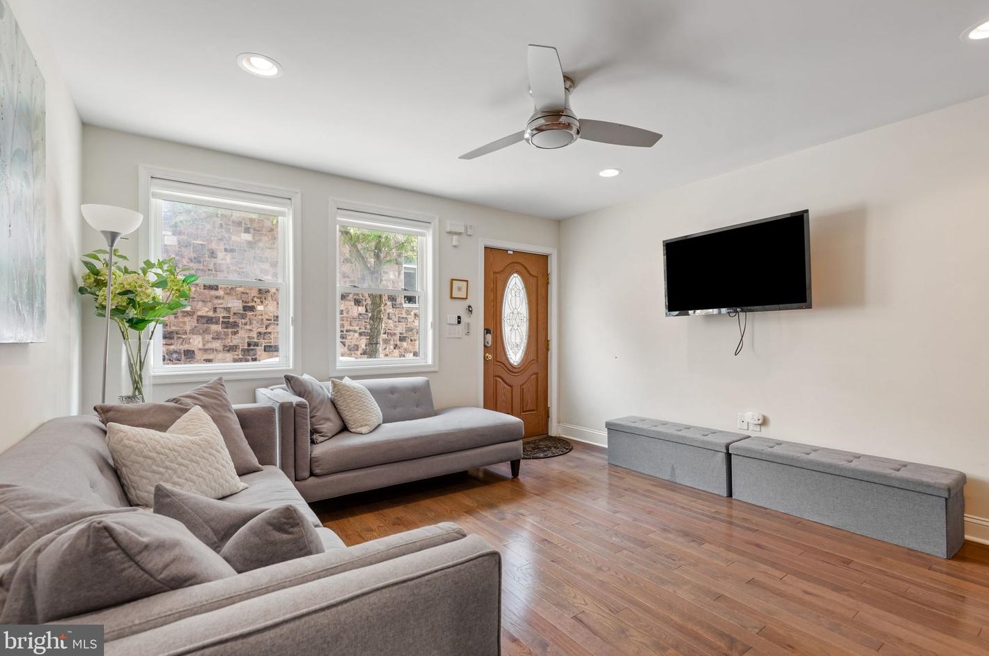 2030 Montrose St, Philadelphia PA  19146-2631 exterior