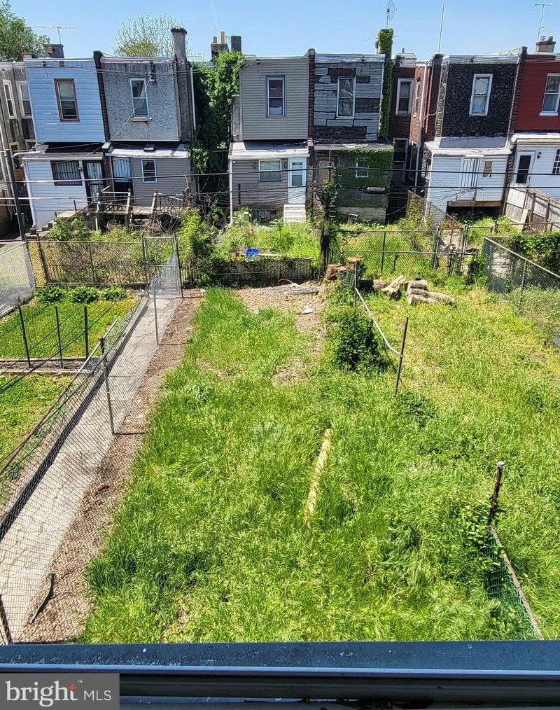 1520 55th St, Philadelphia PA  19143-4920 exterior