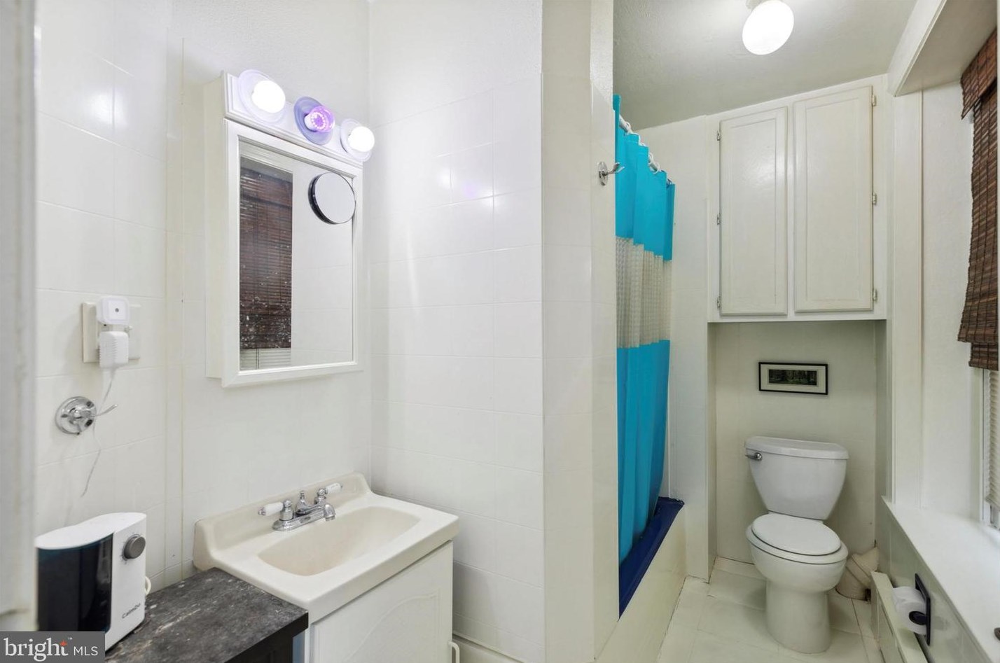 455 Delmar St, Philadelphia PA 19128-4502 exterior