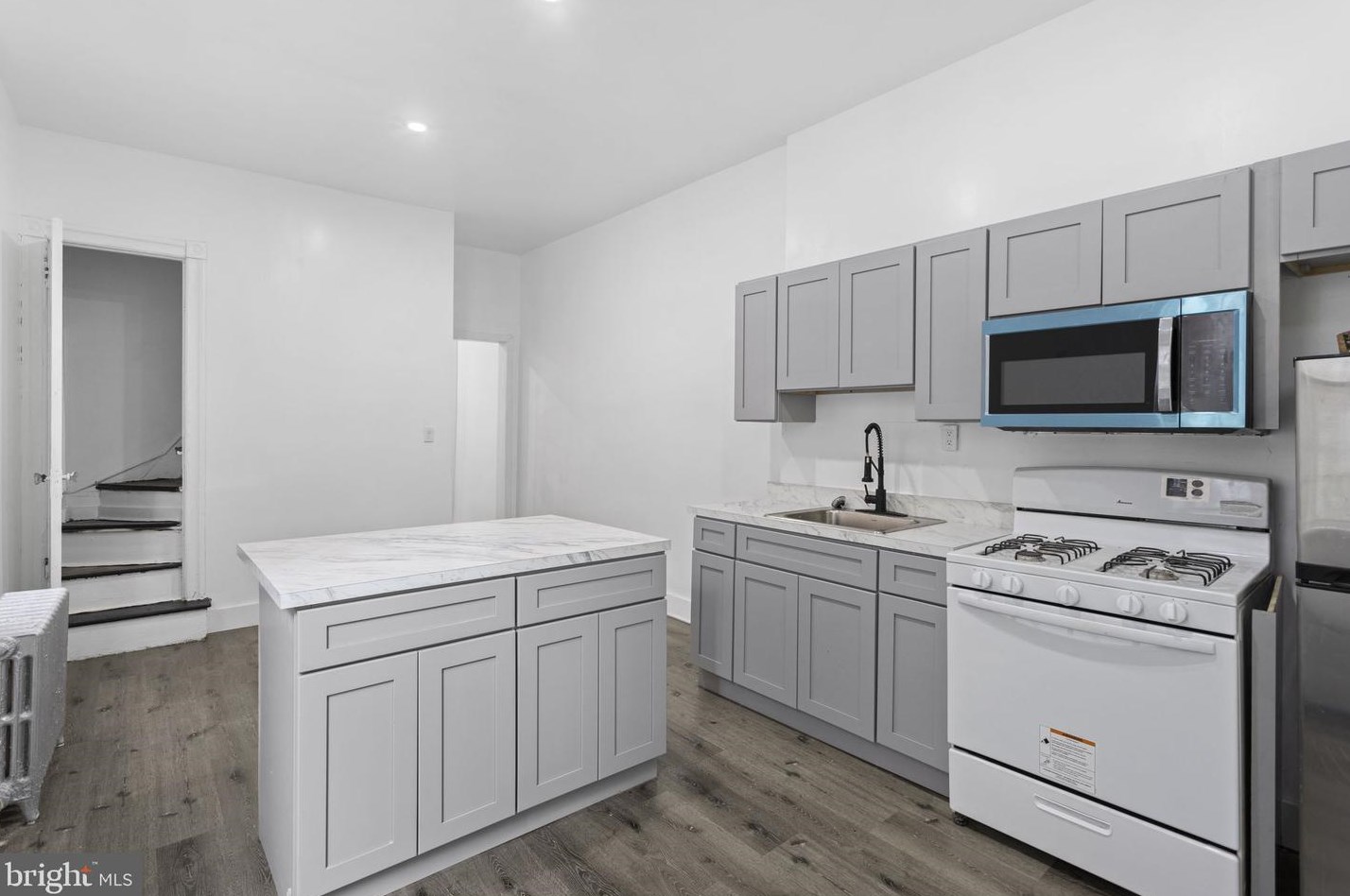 1610 Erie Ave, Philadelphia PA 19140-3523 exterior