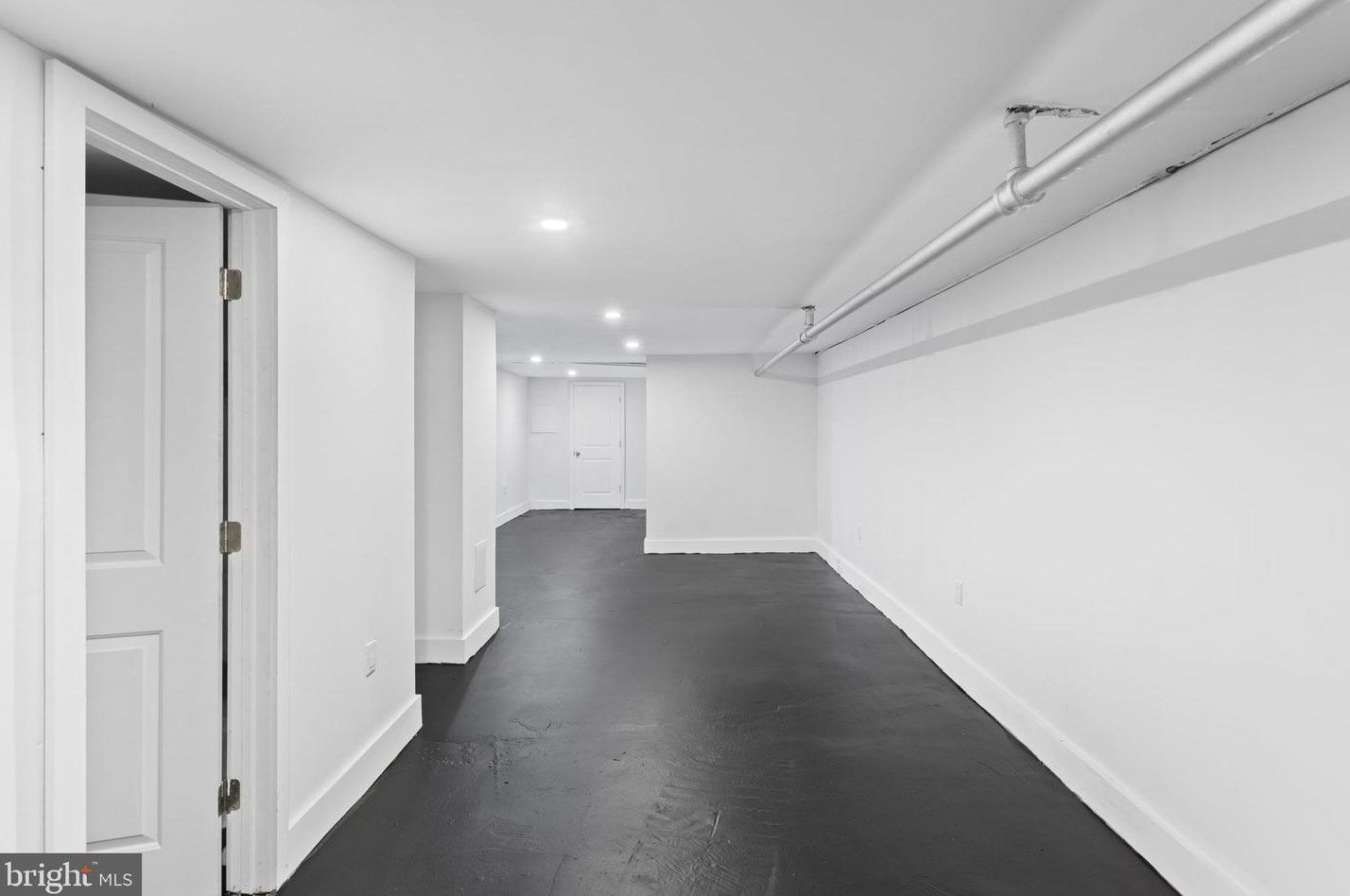 1610 Erie Ave, Philadelphia PA 19140-3523 exterior