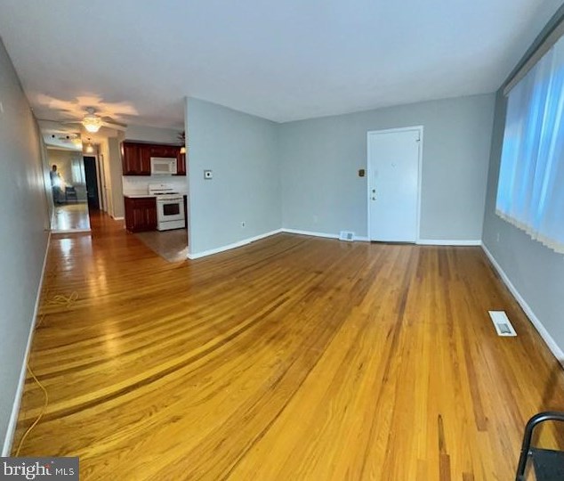 1840 Murray St, Philadelphia PA 19115-3820 exterior