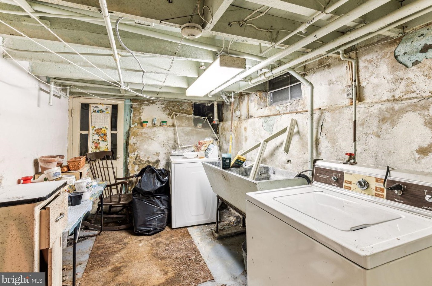 180 Huntingdon St, Philadelphia PA 19132-3625 exterior