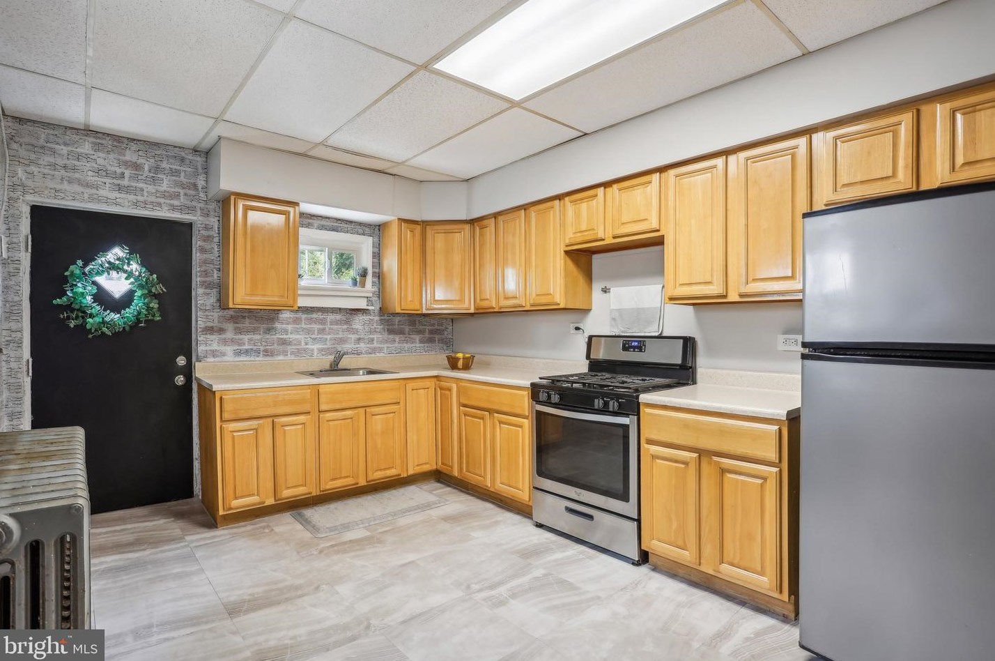 4226 Thompson St, Philadelphia PA  19104-1026 exterior