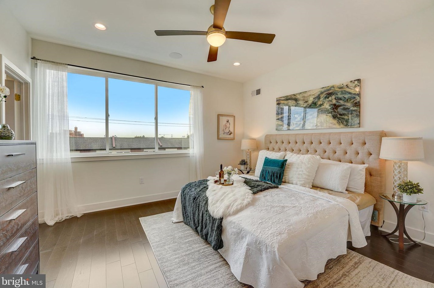 657 Park Ave, Philadelphia PA 19132-4511 exterior