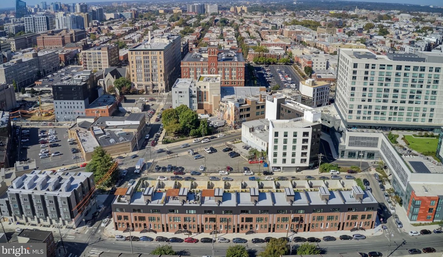 657 Park Ave, Philadelphia PA 19132-4511 exterior