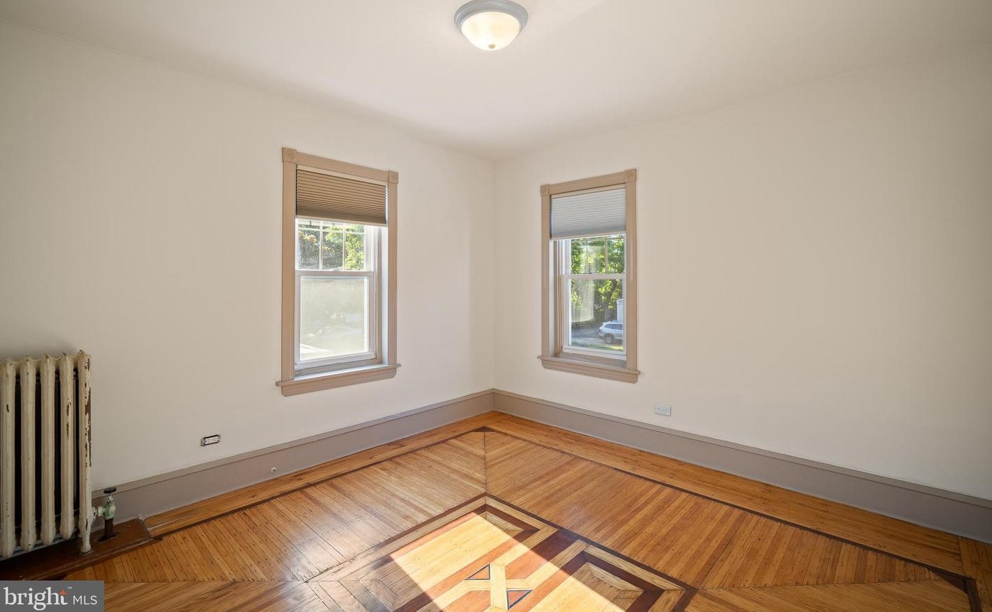 3564 Indian Queen Ln, Philadelphia PA  19129-1667 exterior