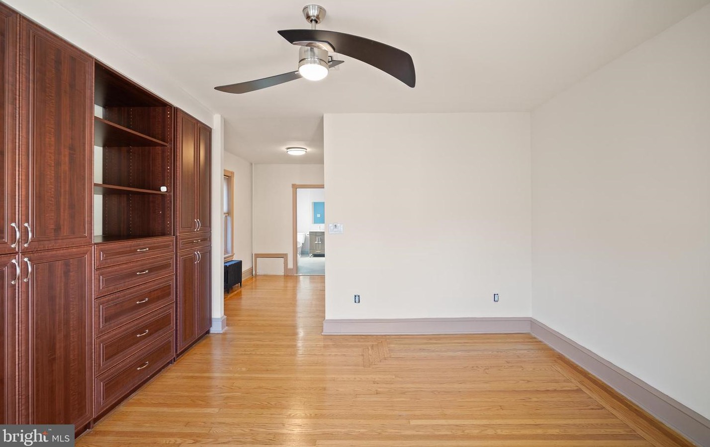 3564 Indian Queen Ln, Philadelphia PA  19129-1667 exterior