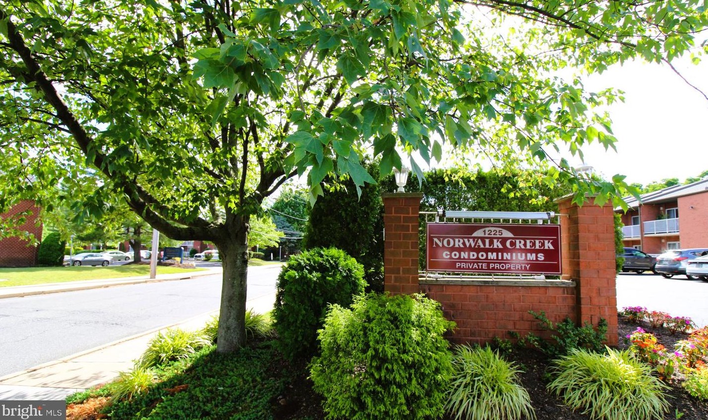 1225 Norwalk Rd, Philadelphia PA 19115-2012 exterior