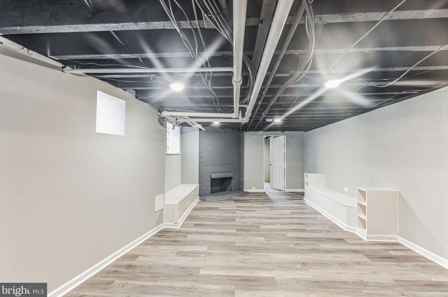 1531 Lindley Ave, Philadelphia PA  19141-1015 exterior