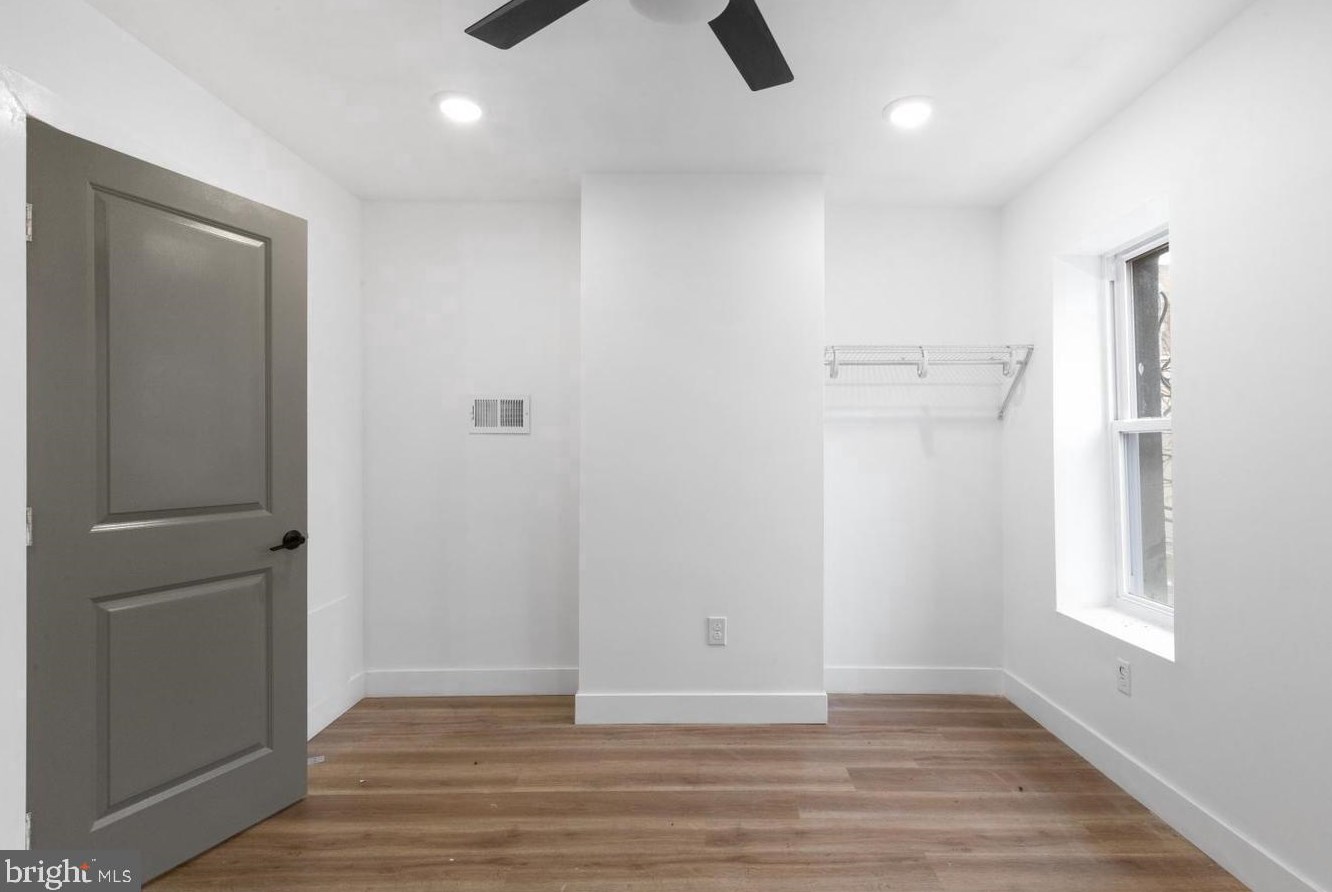 2240 Seybert St, Philadelphia PA  19121-4709 exterior