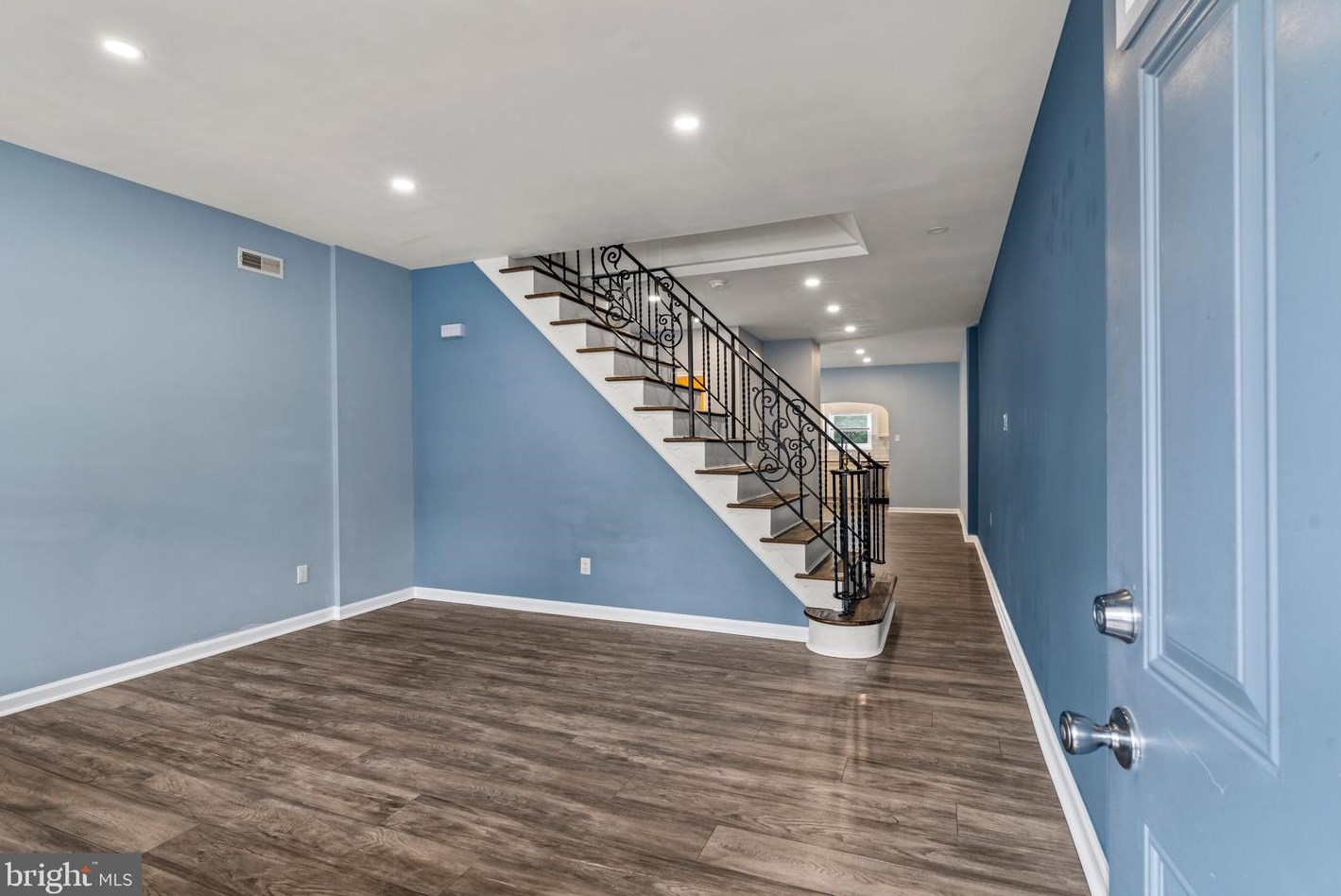 4567 Milnor St, Philadelphia PA  19124-4119 exterior