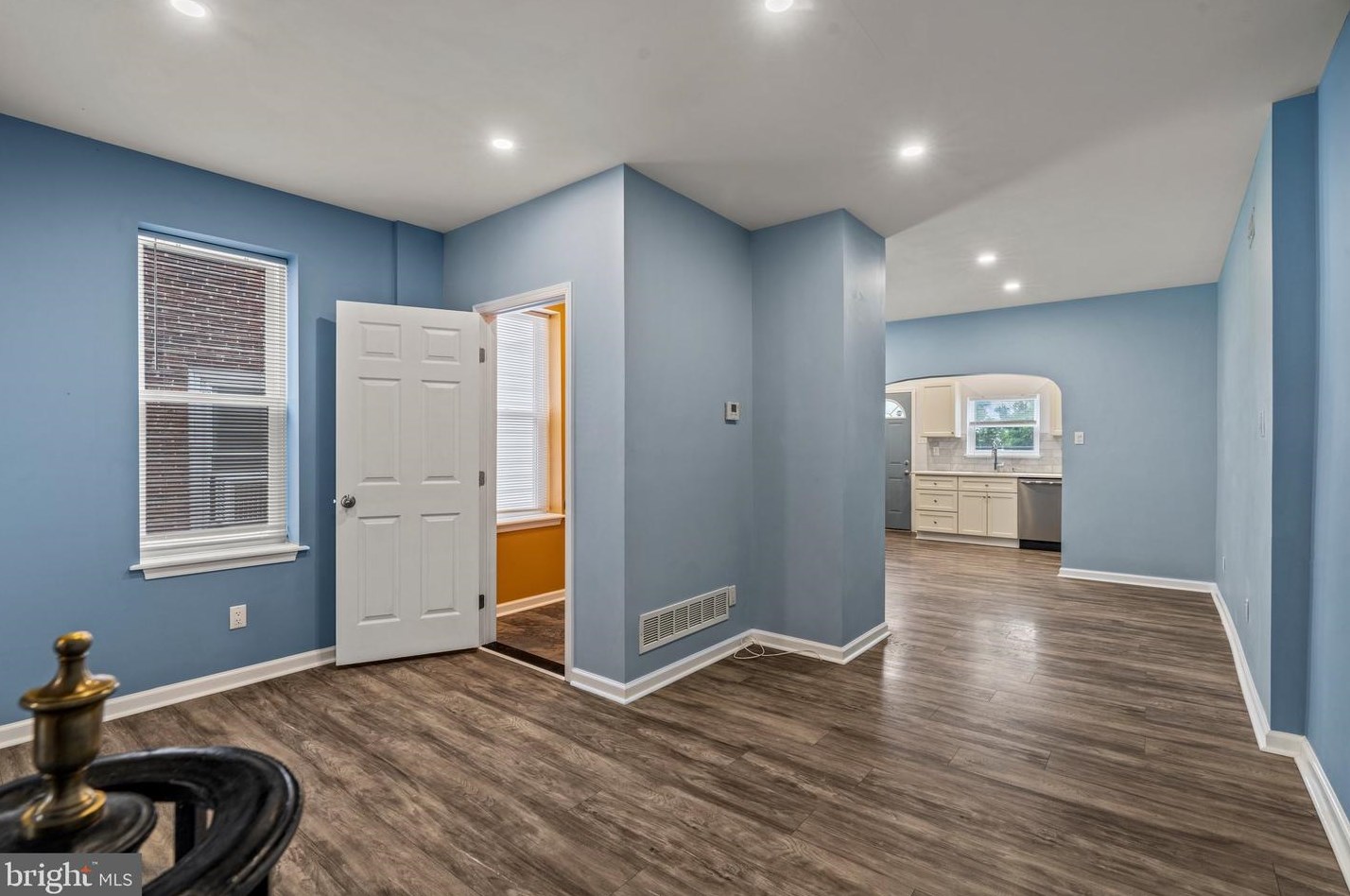 4567 Milnor St, Philadelphia PA  19124-4119 exterior