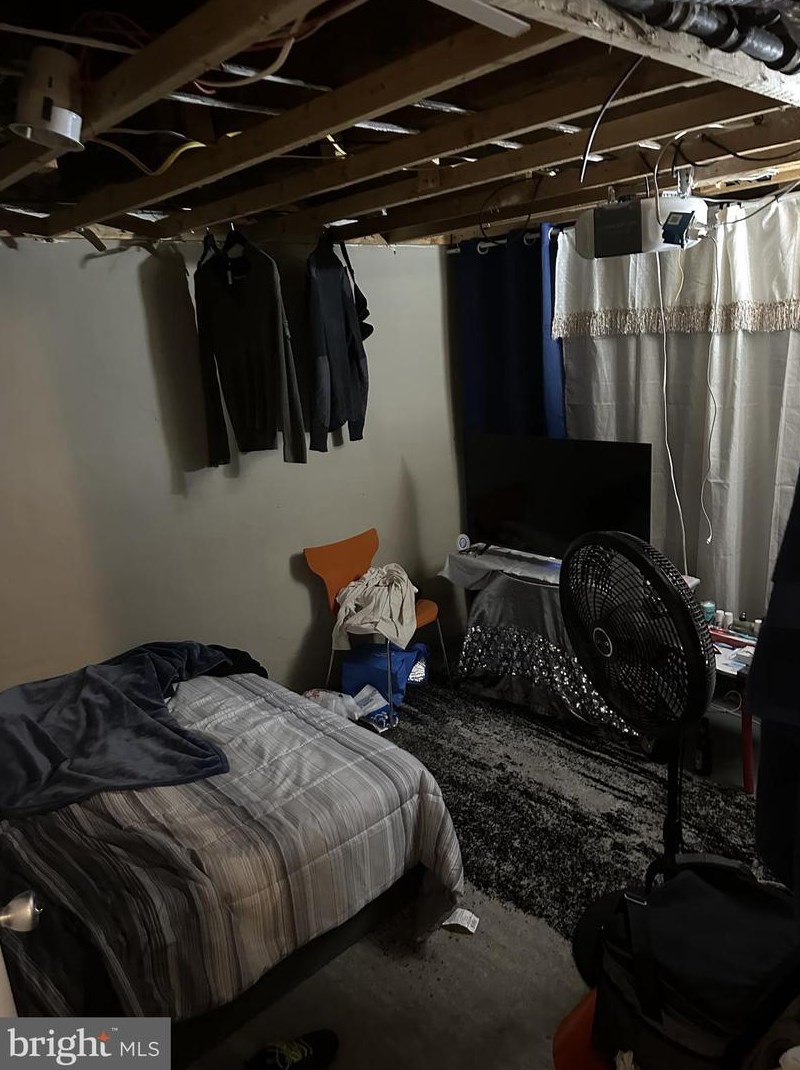 1224 Unruh Ave, Philadelphia PA 19135-2809 exterior