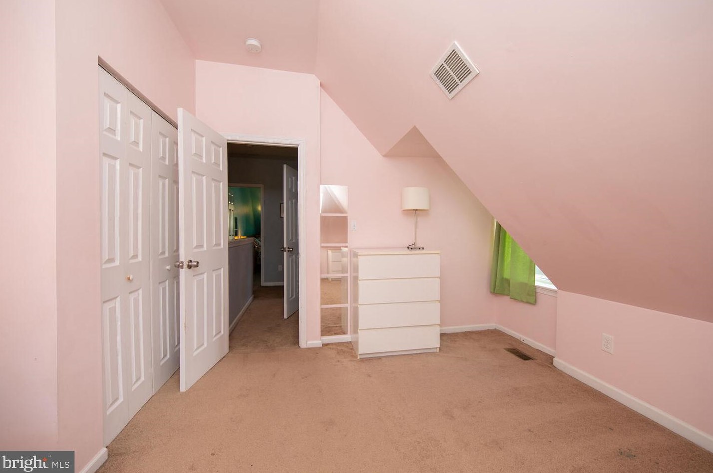 121 Washington Ln, Philadelphia PA 19144-1630 exterior