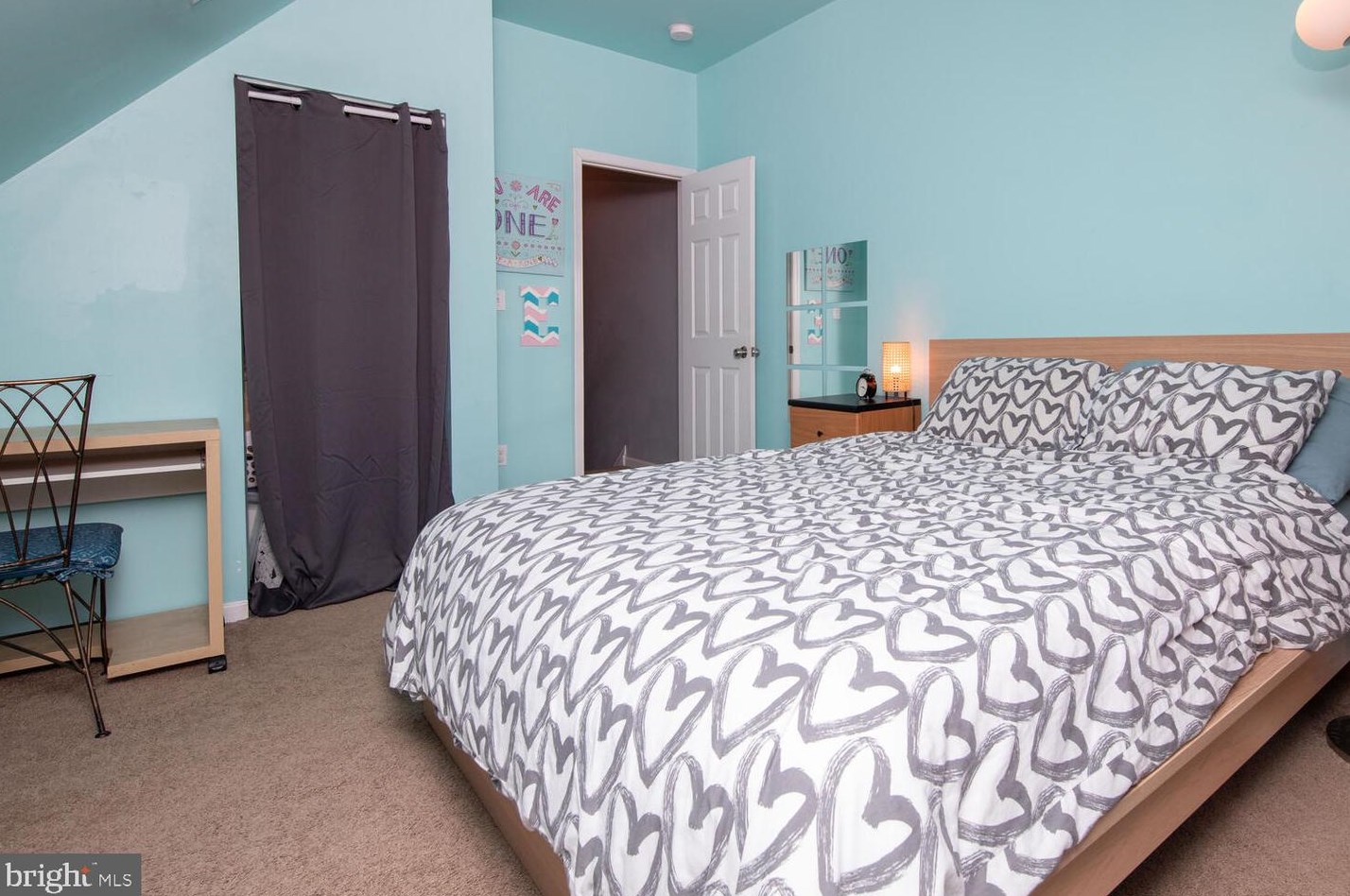 121 Washington Ln, Philadelphia PA 19144-1630 exterior