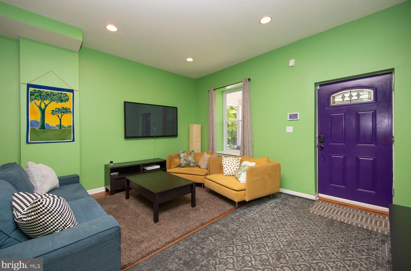 121 Washington Ln, Philadelphia PA 19144-1630 exterior