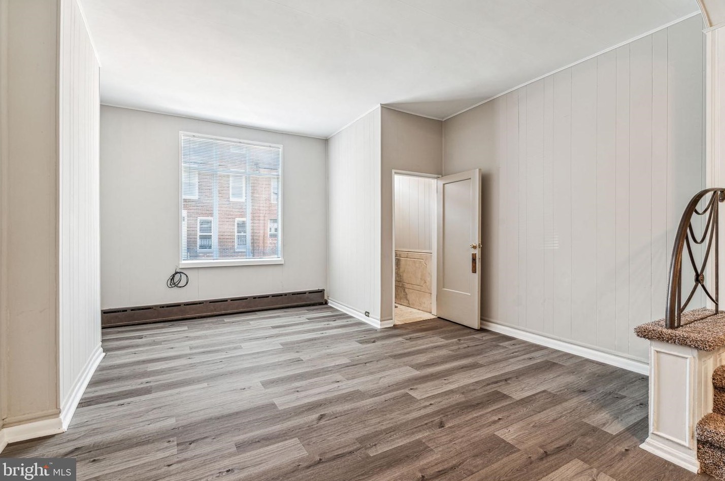 425 Mifflin St, Philadelphia PA 19148-1823 exterior