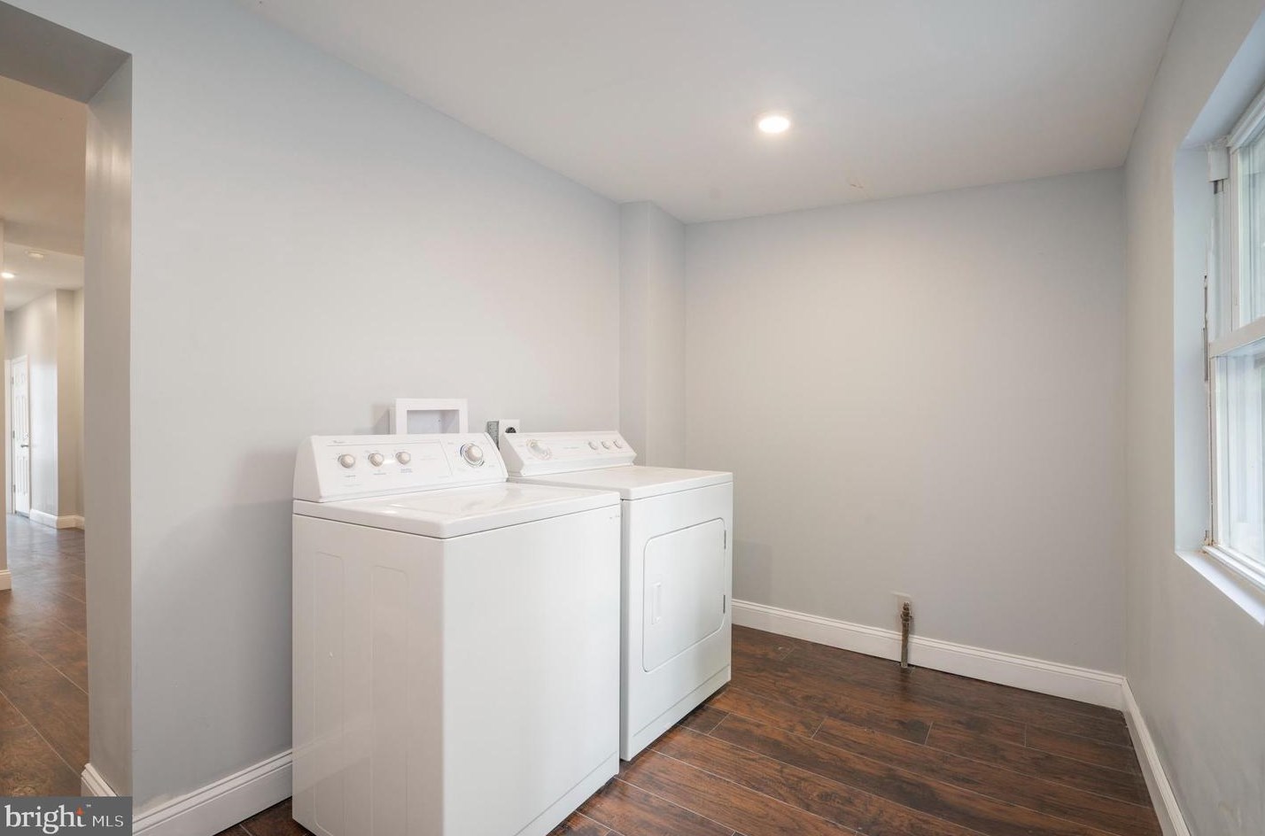 1135 Somerset St, Philadelphia PA 19133-1222 exterior