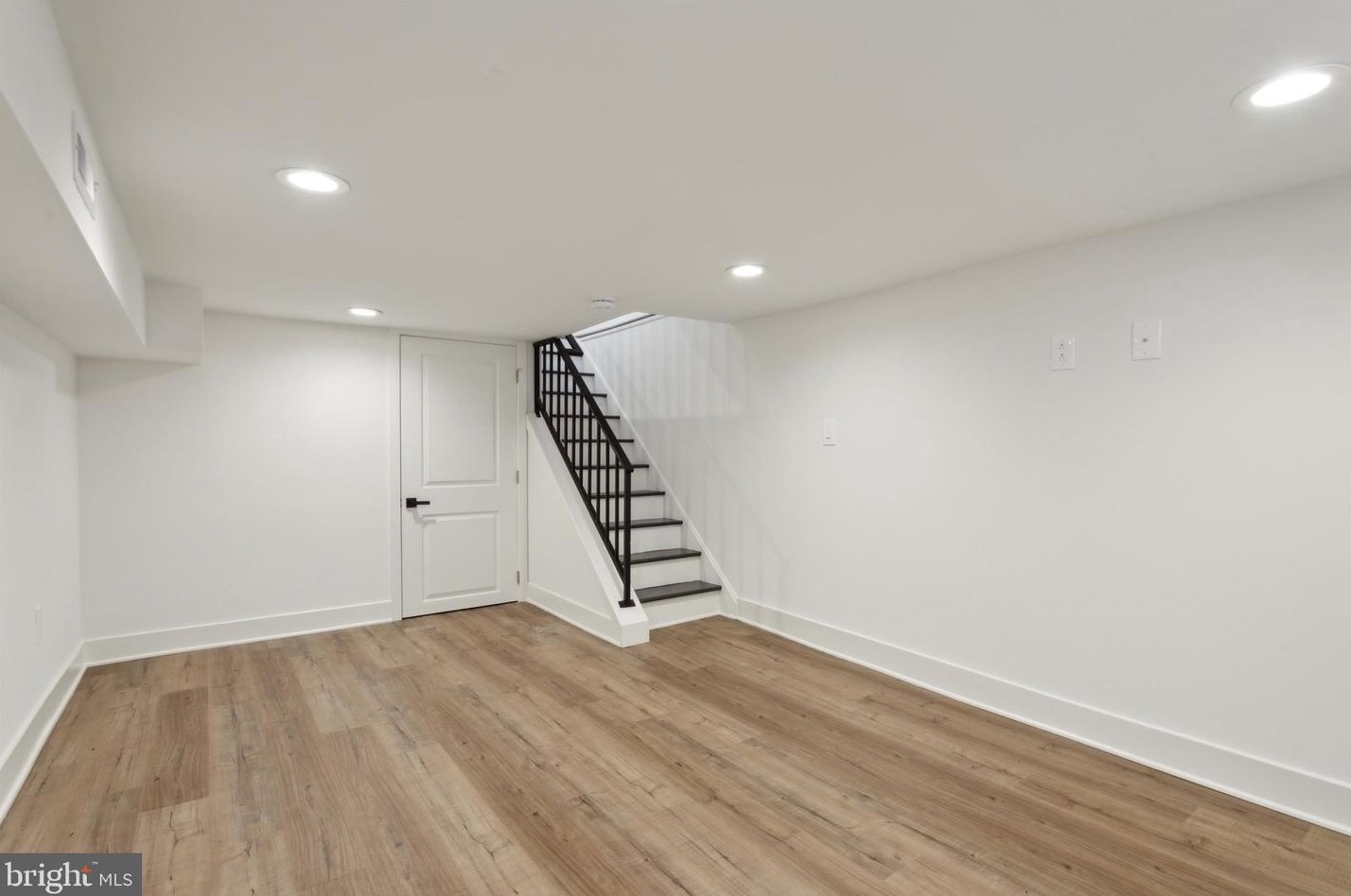 118 Sigel St, Philadelphia PA 19148-2122 exterior