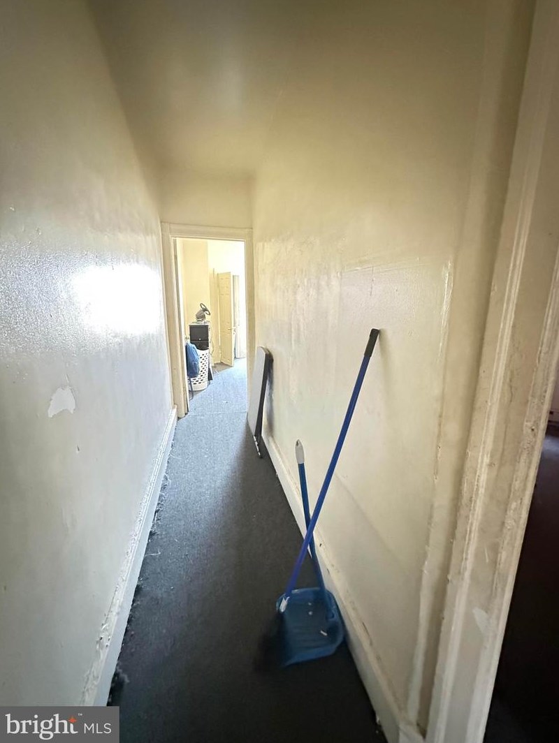 5555 Addison St, Philadelphia PA  19143-1305 exterior