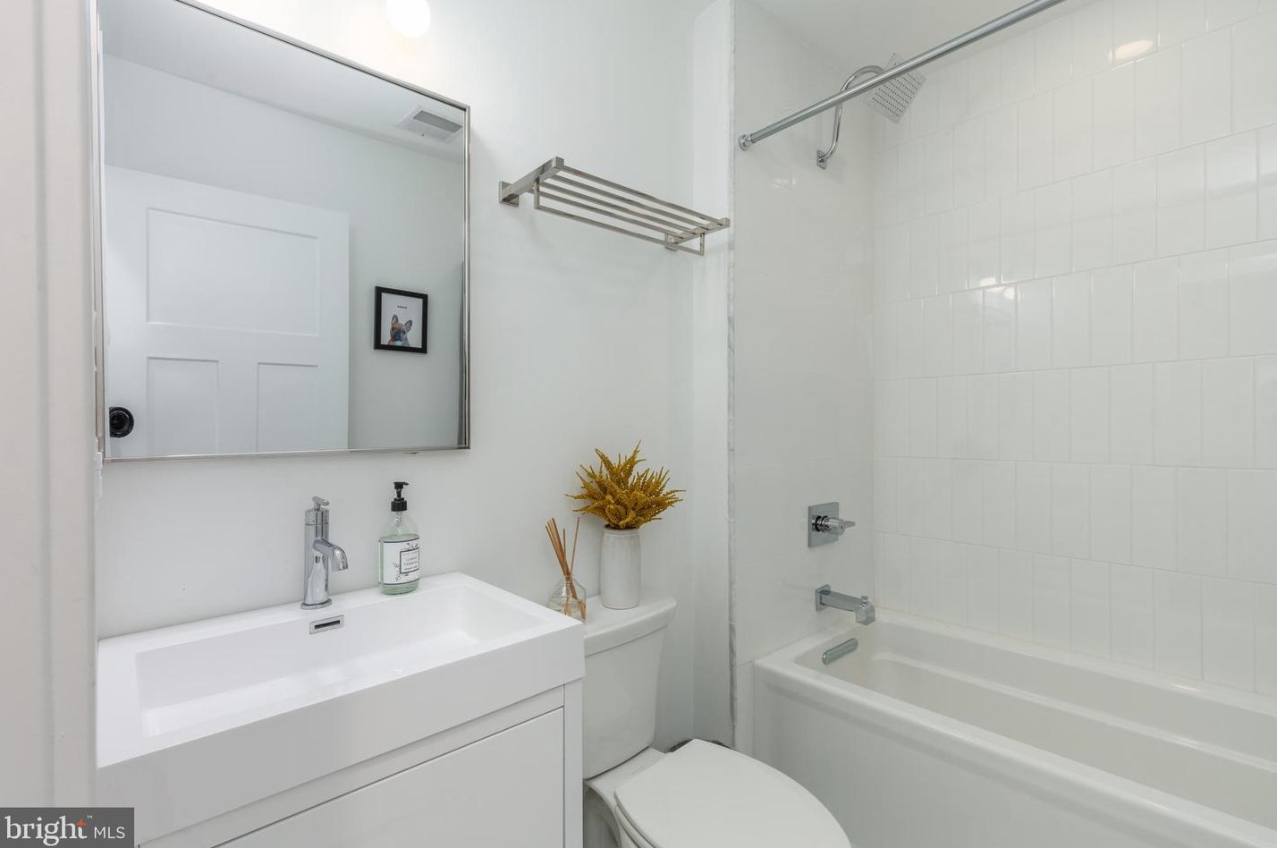 426 Miller St, Philadelphia PA  19125-2615 exterior