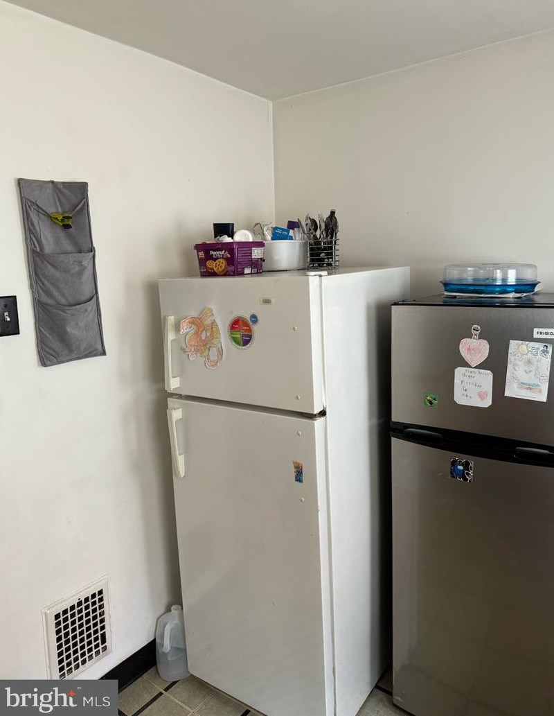 549 Tree St, Philadelphia PA  19148-5722 exterior