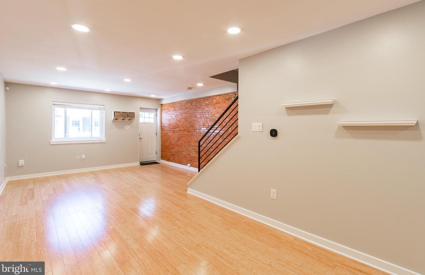 2208 Montrose St, Philadelphia PA  19146-2530 exterior