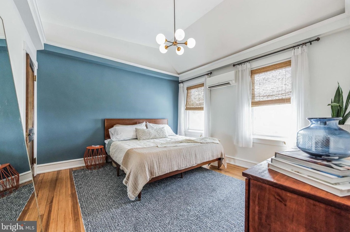 226 Rector St, Philadelphia PA  19128-5035 exterior