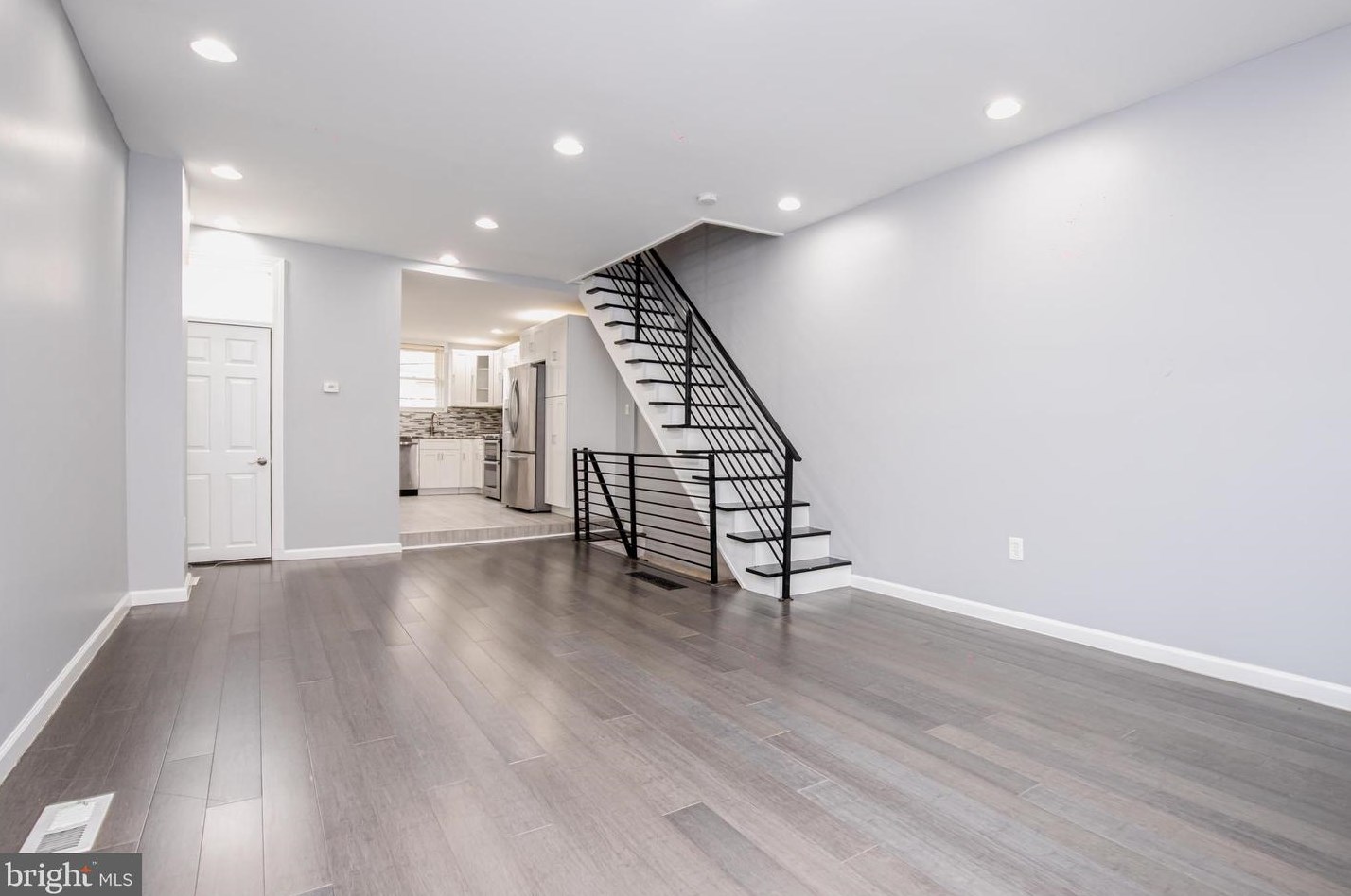 1740 Sigel St, Philadelphia PA  19145-2128 exterior