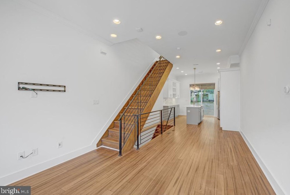 2049 Sigel St, Philadelphia PA 19145-2127 exterior