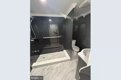 1502 E Berks, Philadelphia, PA 19125 - Photo 13