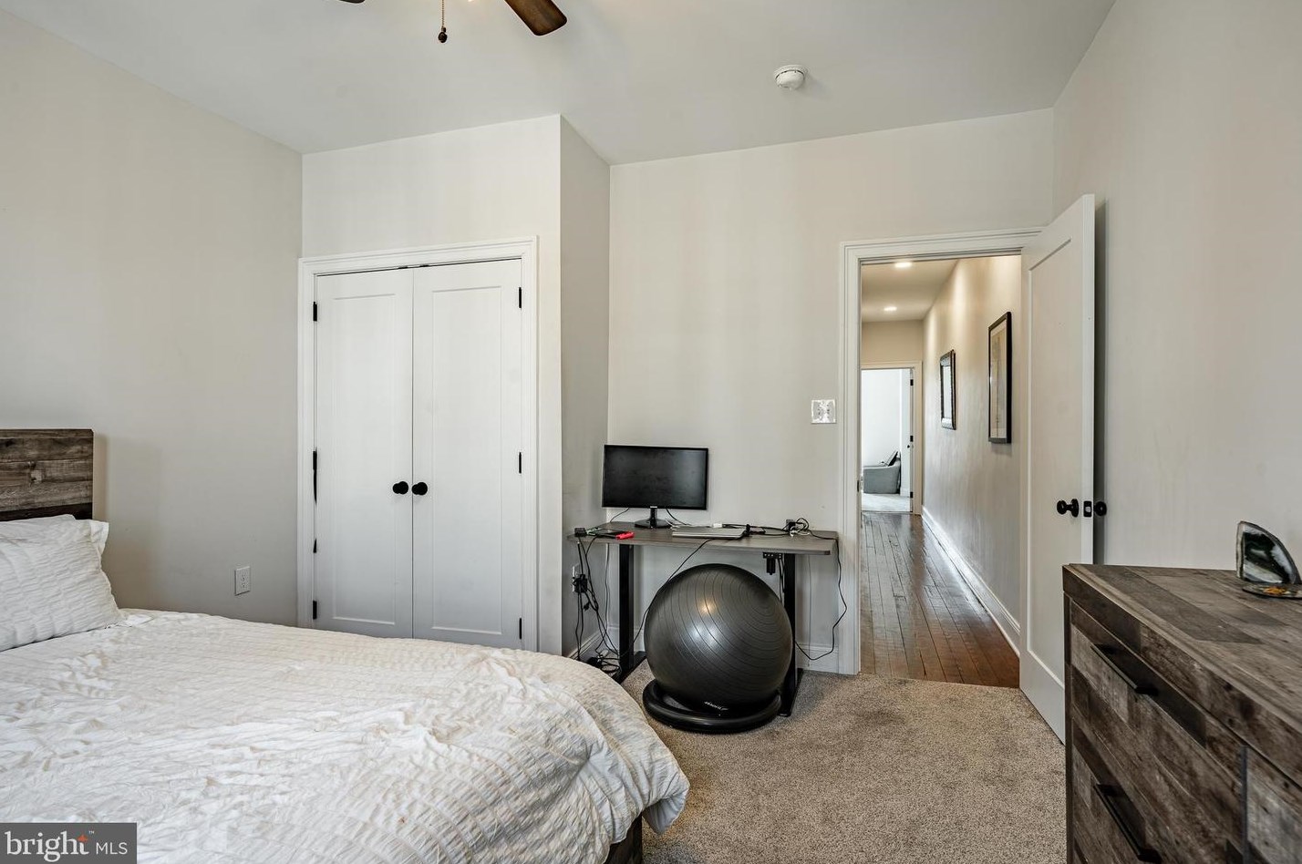 227 Wendover St, Philadelphia PA  19128-5041 exterior