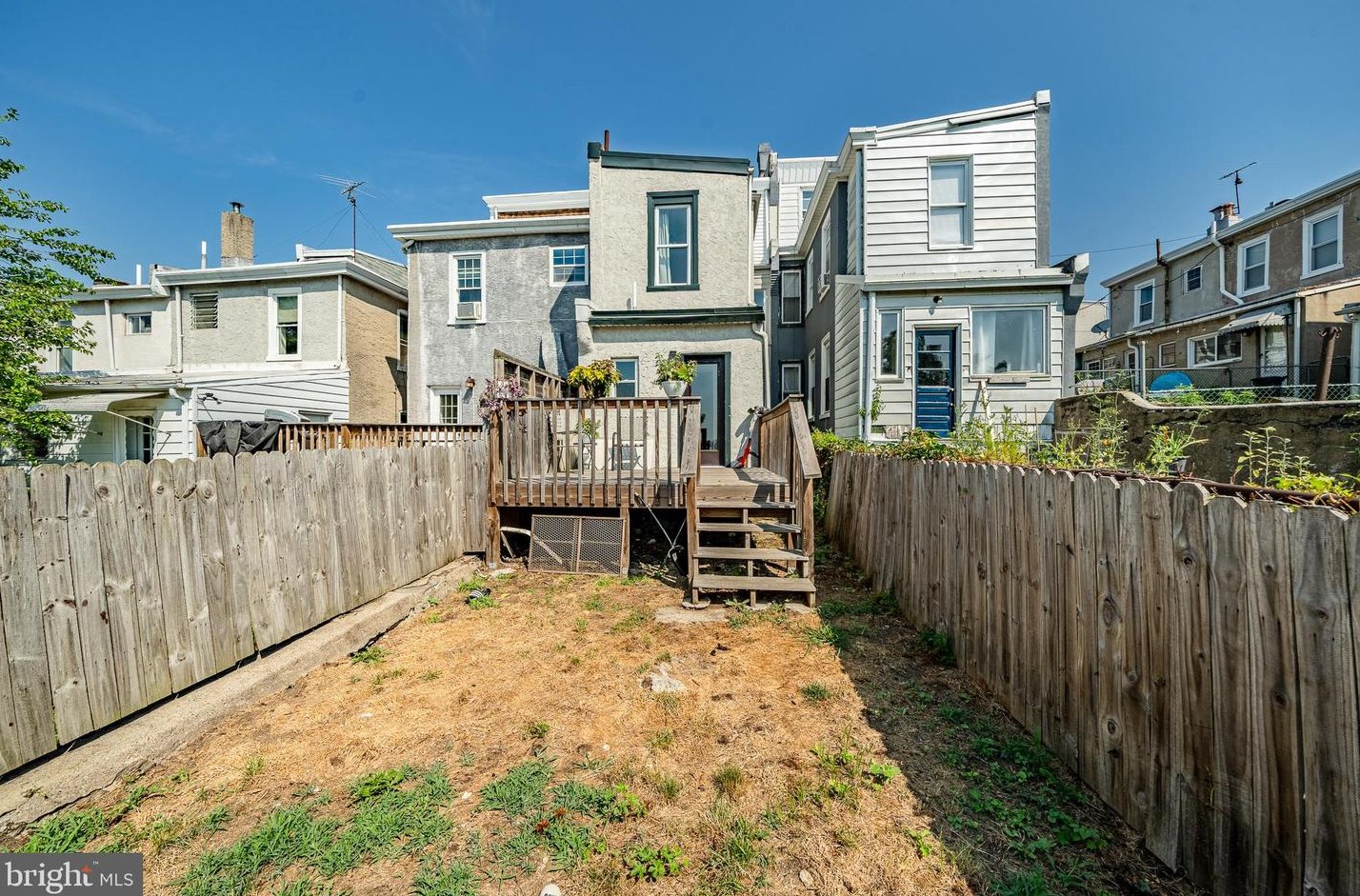 227 Wendover St, Philadelphia PA  19128-5041 exterior