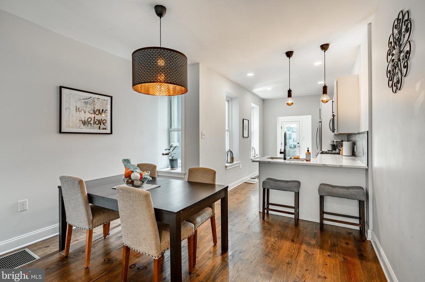 227 Wendover St, Philadelphia PA  19128-5041 exterior